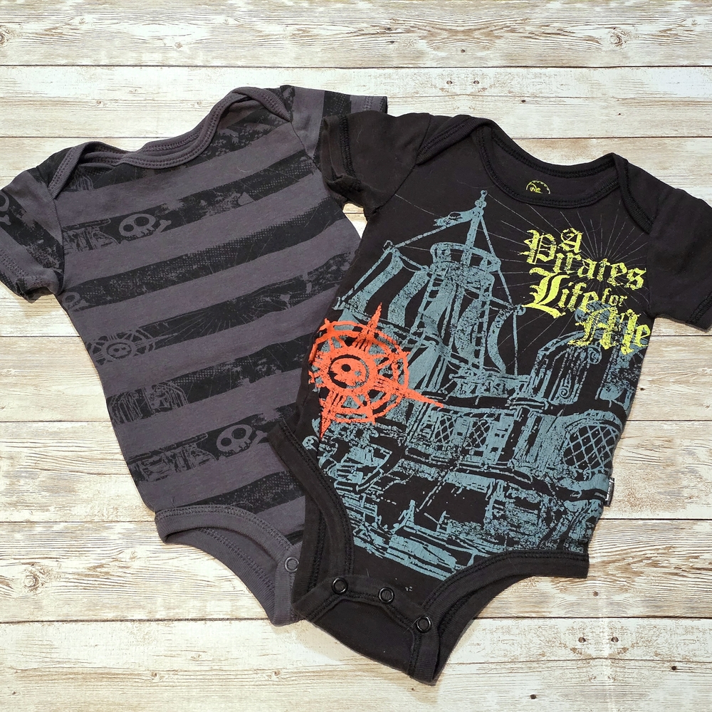 Disney 2pk POTC Onesies